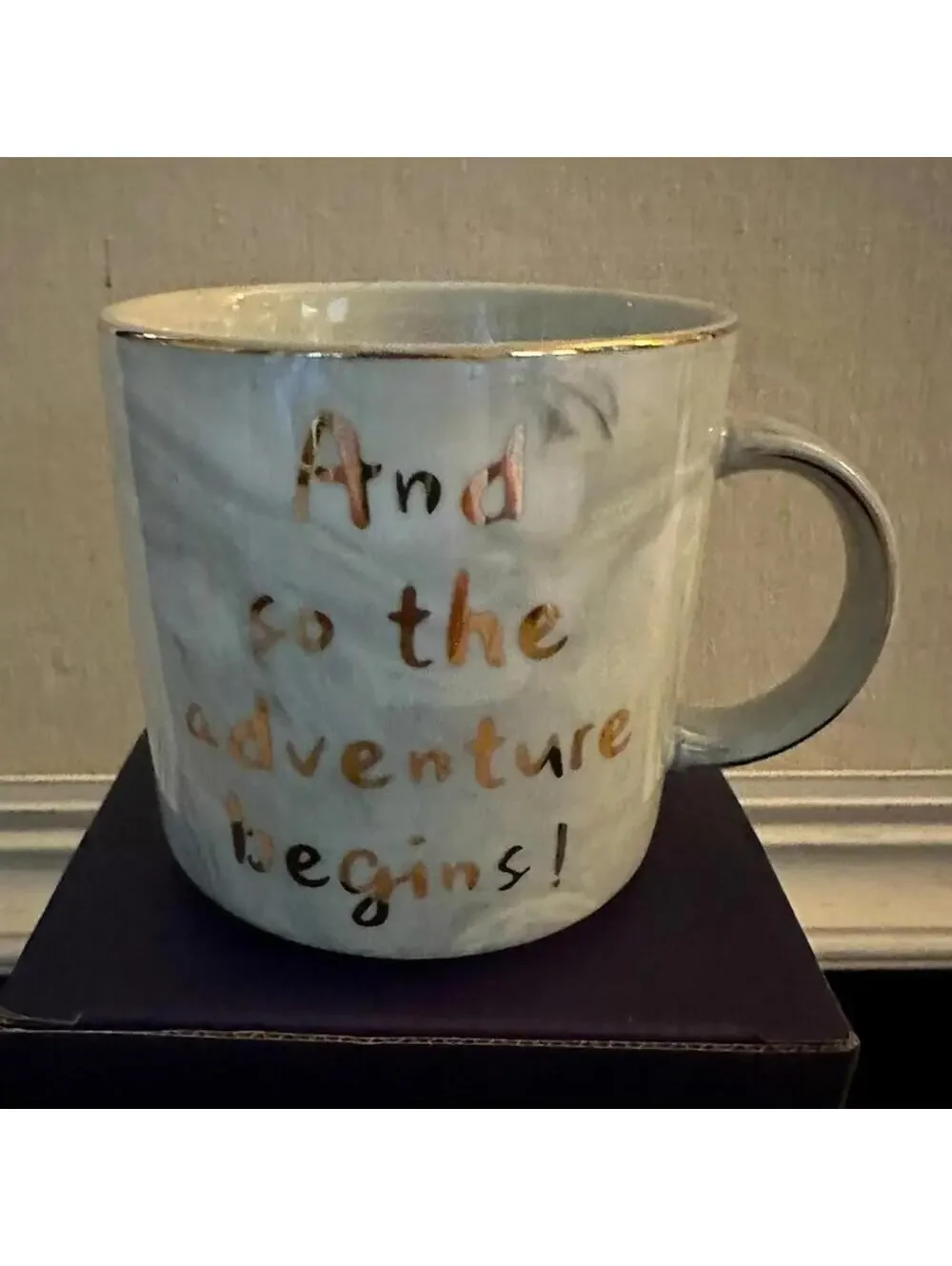 SWGGLO black and white marbleized mug - 